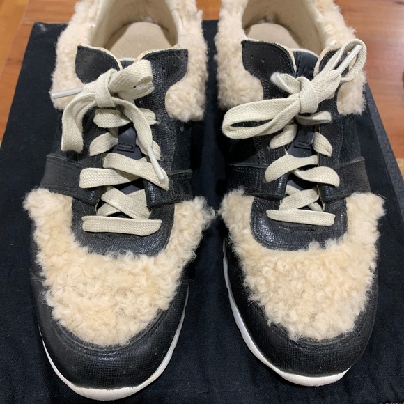 ugg deaven sneaker